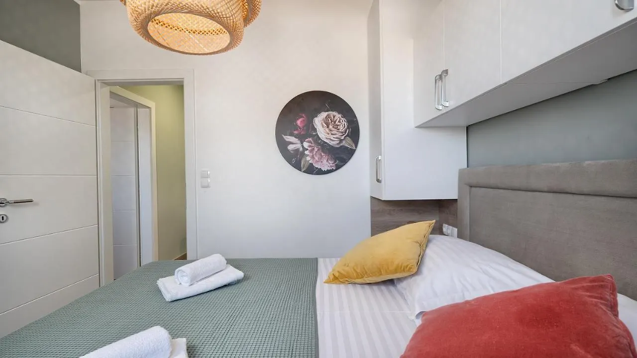 Apartman Zsuzsa'S Place - Peaceful Sea View Flat